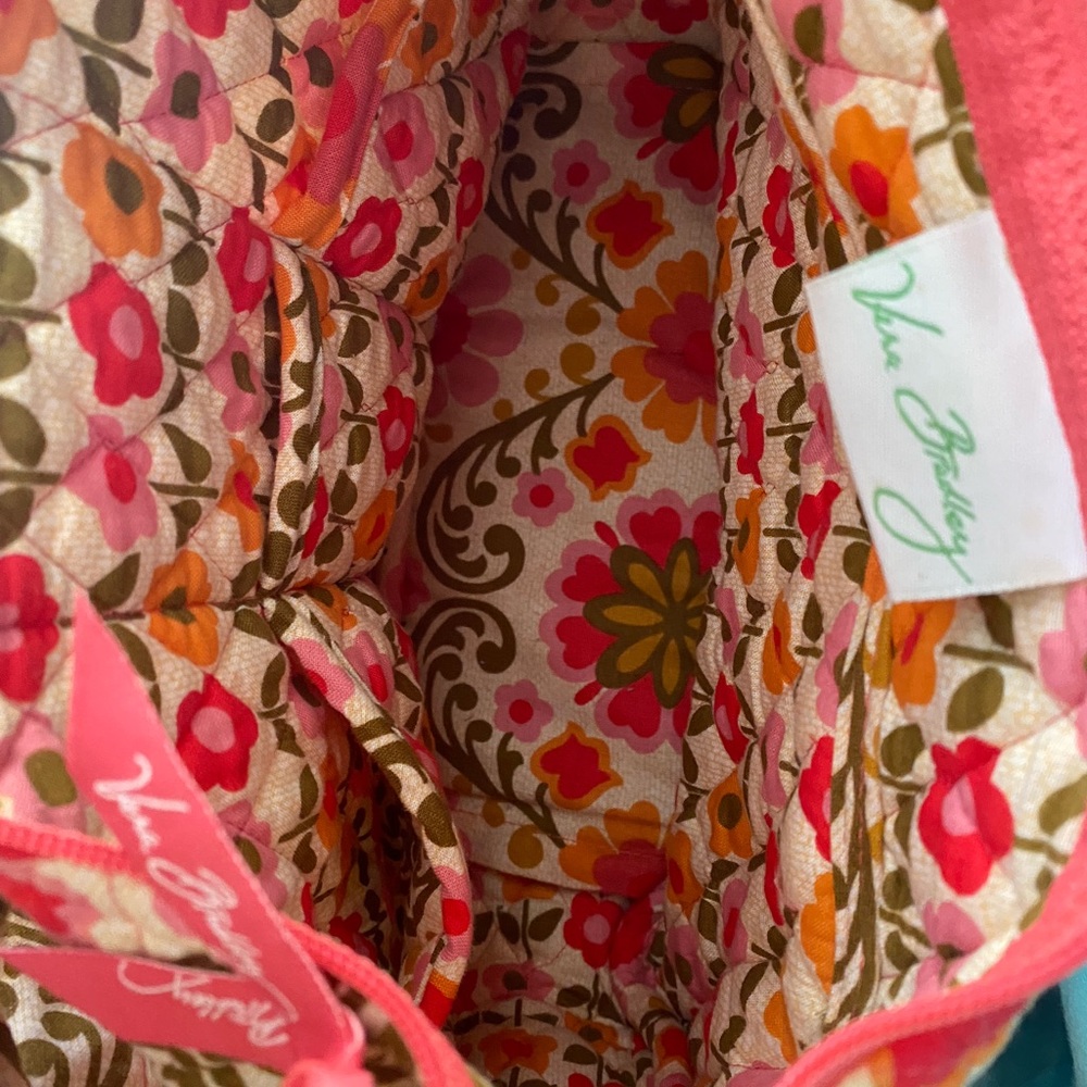 Vera Bradley retired pattern (Folkloric).